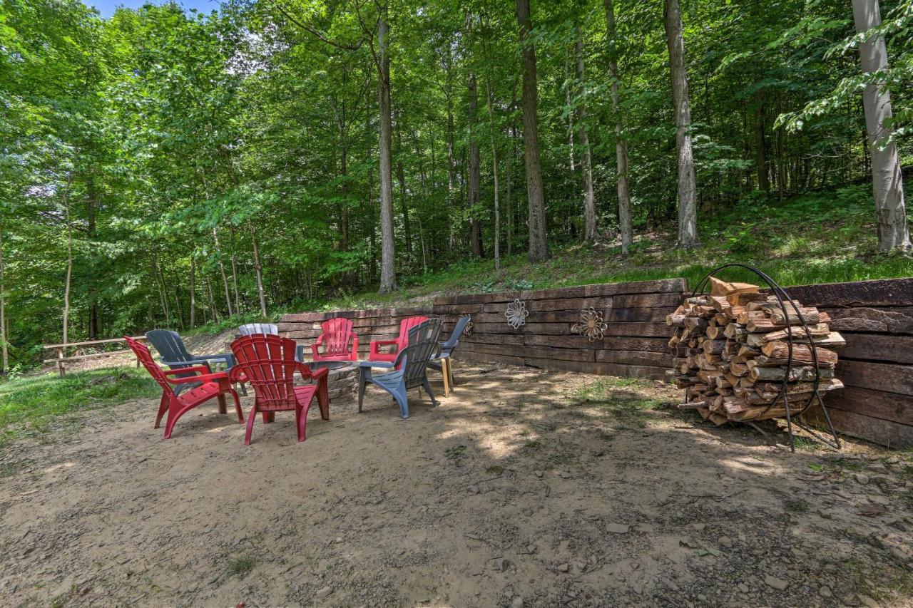 Butler Cabin On 19 Acres With Hot Tub And Fire Pit! Exterior foto
